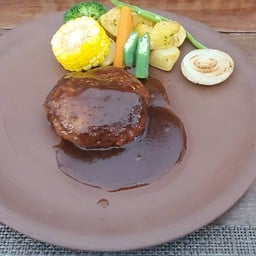 Hamburg with demi glace sauce