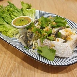 ขายกุ้ง ลุงเจมส์ (รามคำแหง 42)