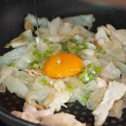 ก๋วยเตี๋ยวคั่วไก่