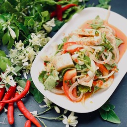 ยำหมูยอ