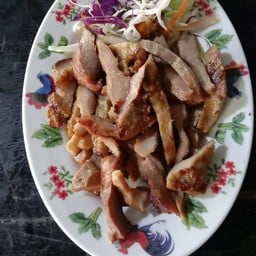 ลาบตาแว่น