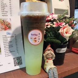 ข้าวอาหารและเครื่องดื่ม เริ่มต้น 12 บาท