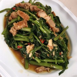 ผักบุ้งหมูกรอบ + ปลาเค็ม