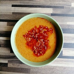 น้ำพริก(น้ำพริกถ่ัว3รส)+ขนมจีน+ผัก