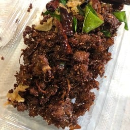 ลาบหมูทอด