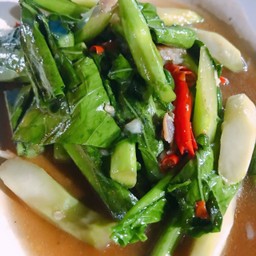 คะน้าน้ำมันหอย