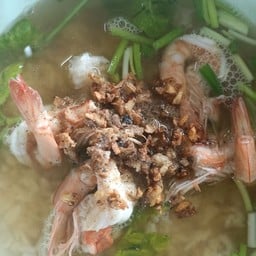 ข้าวต้มกุ้ง
