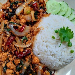 ข้าวกระเพราไก่