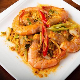 กุ้งผัดผงกระหรี่