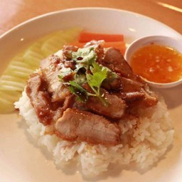 ข้าวหมูอบซีอิ๊ว
