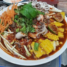 ยำแซ่บและน้ำปั่น 0892235544