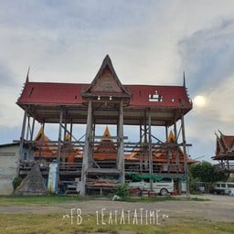 วัดนอกปากทะเล