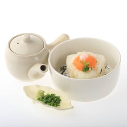 D17 ข้าวราดน้ำชาไข่ออนเซ็น