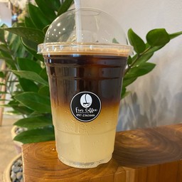 แบล็คน้ำผึ้งเลม่อน