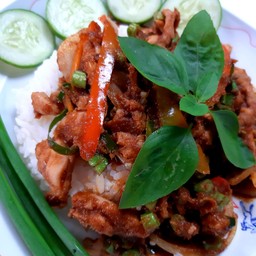 ข้าวผัดพริกเเกง