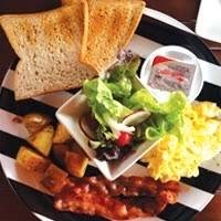 ชุดอาหารเช้า ขนมปังโฮลวีต