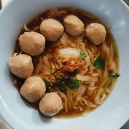 เตี๋ยวลูกชิ้น