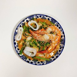 สุกี้แห้งรวมมิตรทุกอย่าง