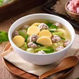 ต้มจืดผักกาดขาว เต้าหู วุ้นเส้น หมูสับ