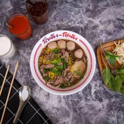 ร้านก๋วยเตี๋ยวโกเด้ง-สุรนารายณ์