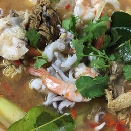 ต้มยำหัวปลารวมมิตร(ธรรมดา)