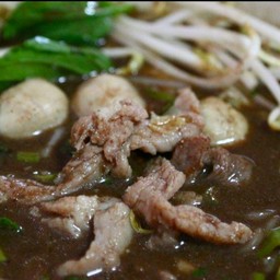 เกาเหลาน้ำตก