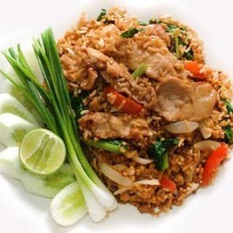 ข้าวผัดรถไฟ