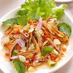 ยำปลากรอบ