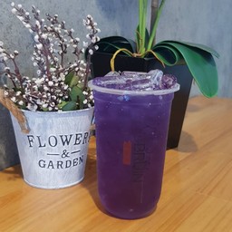 อัญชัญมะนาว