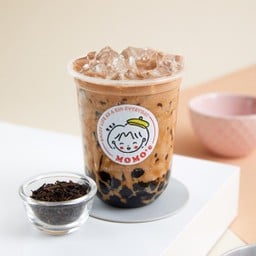 ชานมไข่มุกน้ำตาลโตนด Momo’e House สาขาใหญ่
