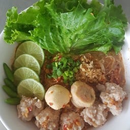 บะหมี่ต้มยำหมูเด้งมะนาวเปรี้ยวจี๊ดจ๊าด...แซ่บ