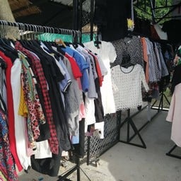 เสื้อมือสองราคาถูก