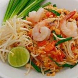 ผัดไทย-หอยทอด (น้องปันปัน)