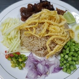 ข้าวคลุกกะปิ
