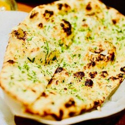 GARLIC NAN