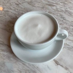 นมสดร้อน