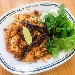 แหนมคลุก