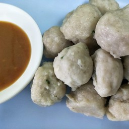 ลูกชิ้นหมูแคระลวกจิ้ม