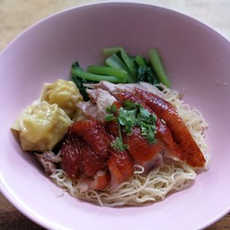 บะหมี่เกี๊ยวน้ำเป็ดย่าง