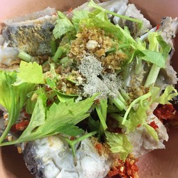 ยำแห้งหัวปลา(พิเศษ)