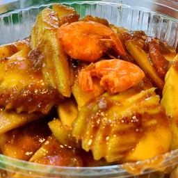 มะม่วงแก้วขมิ้นคลุกน้ำปลาหวานกะปิแห้ง สุดยอดดดด