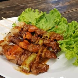 ร้านเนื้อเจ๊ไหมทอง