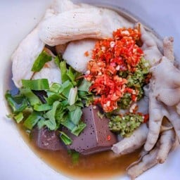 ซุปเปอร์ขาไก่และสะเต๊ะเจ้าเก่า สี่แยกอนามัย(ตรงข้ามร้านเสือโมบาย)