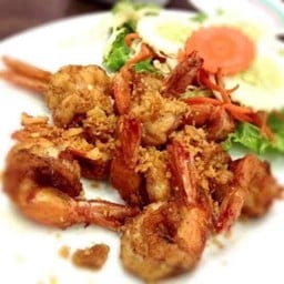 กุ้งขาวทอดกระเทียม