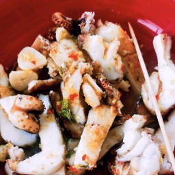 KOBE ข้าวเหนียวหมูปิ้ง & หมึกโคตรแซ่บ รัตนาธิเบศร์