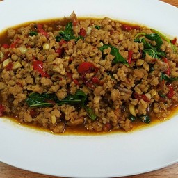 กะเพราหมูสับ Kra prow with pork
