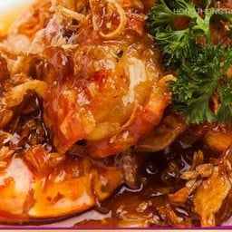 กุ้งขาวราดซอสมะขาม