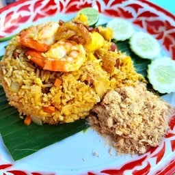 ข้าวผัดสัปปะรด