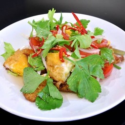 ยำไข่ดาว