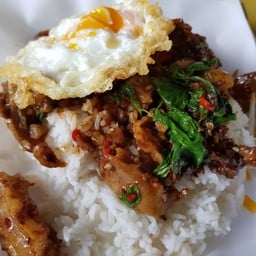 กระเพราซี๊ด Kaprao Zeed Halal แอร์พอตลิ้งค์รามคำแหง